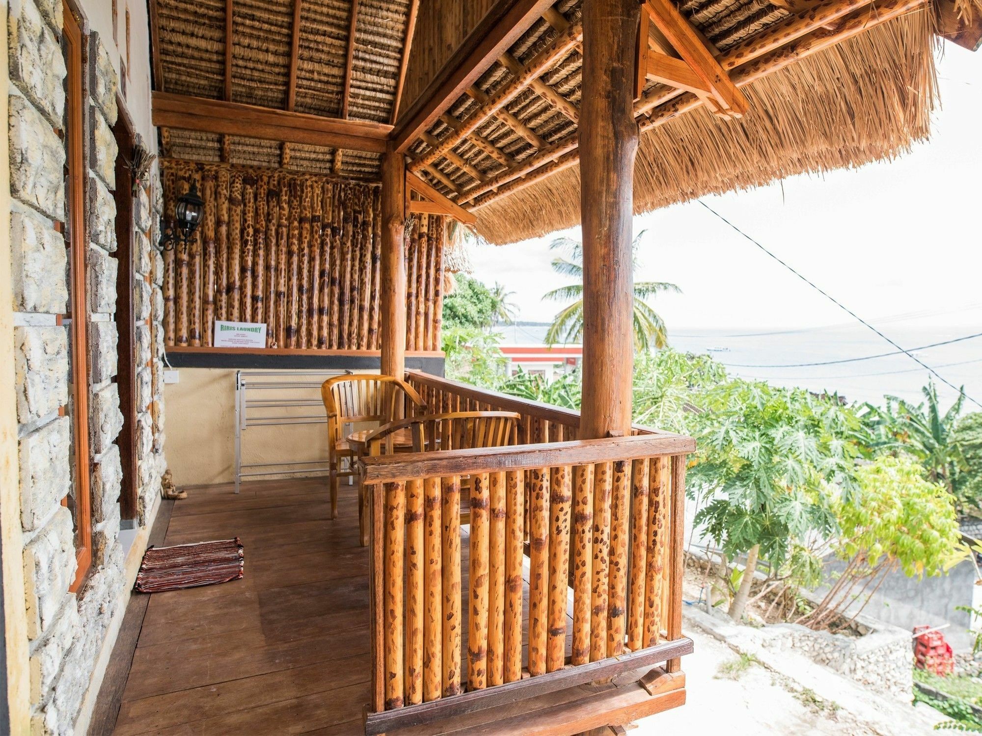 Banana Guest House Batununggul 外观 照片